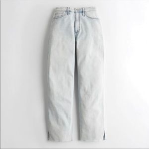 Curvy Light Wash Dad Jeans